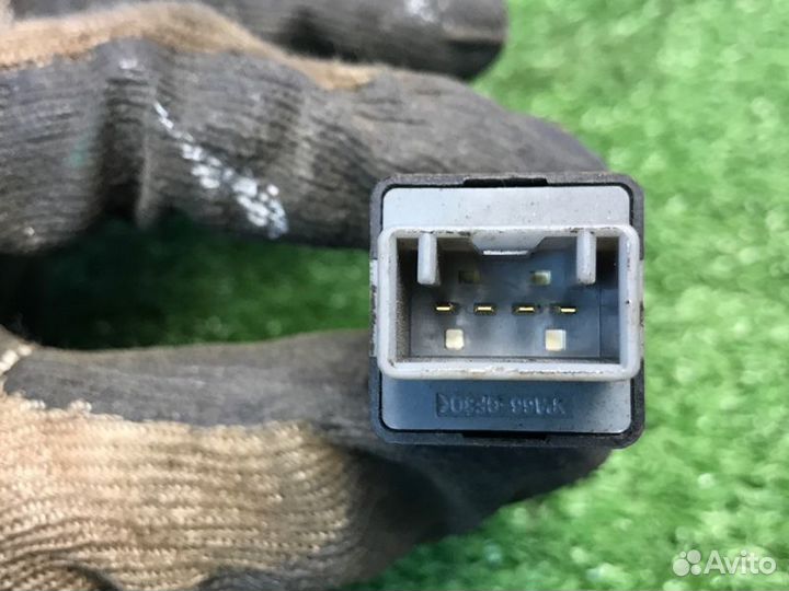 Датчик включения стопсигнала Kia Rio 3 1.6 G4FC