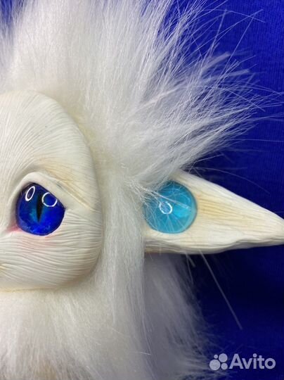 Игрушка ручной работы в смешанной технике, котик