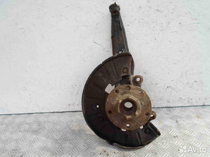 Кулак поворотный правый Porsche Cayenne 955 957