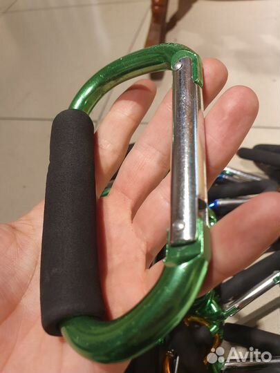 Карабин для альпинизма