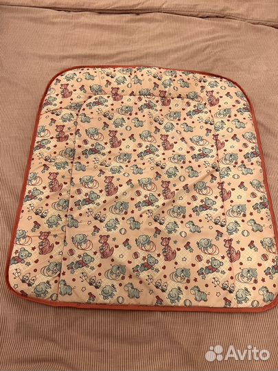 Матрасик на пеленальный столик непромокаемый