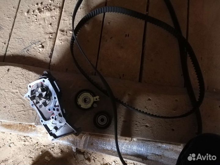 Водяная помпа к4м