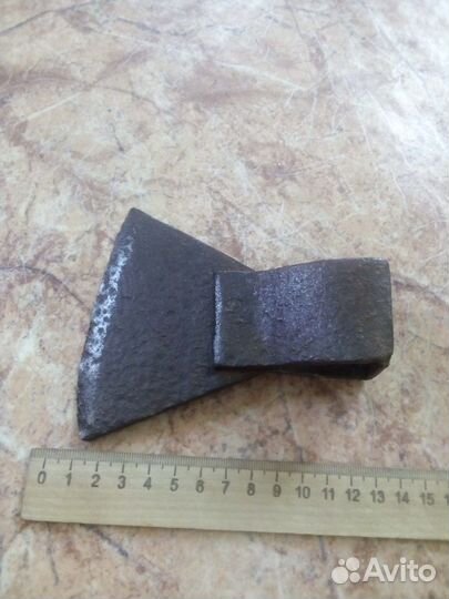 Маленький топорик