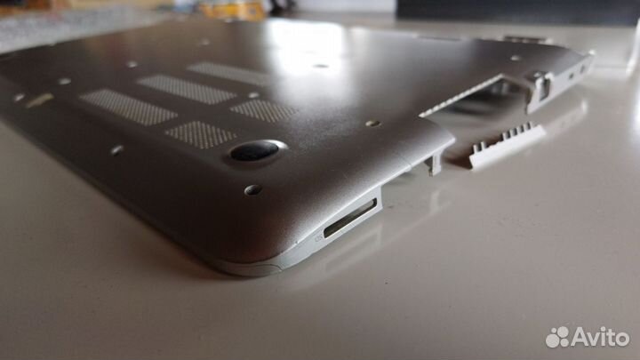 Поддон нижняя часть для Ноутбука HP 17-f154nr