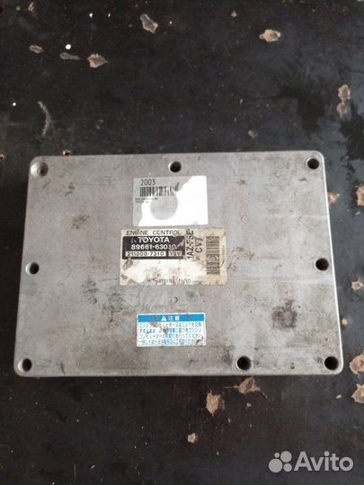 Блок управления двс Toyota Opa
