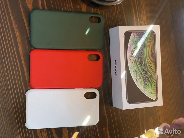 iPhone Xs, 64 ГБ
