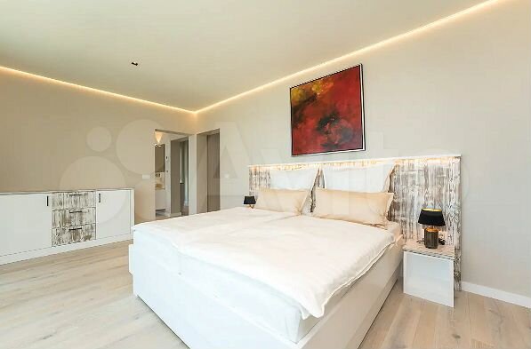 Гостиница, 1800 м²