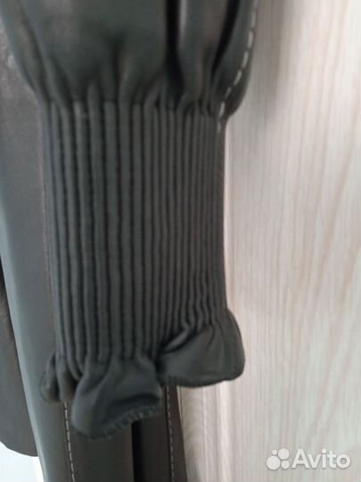 Коженый плащ р.42-44