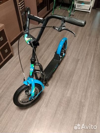 Самокат взрослый с большими колесами