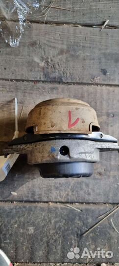 Опора двигателя левая правая mercedes w166