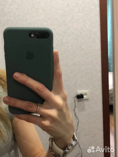 Чехлы на iPhone 8+