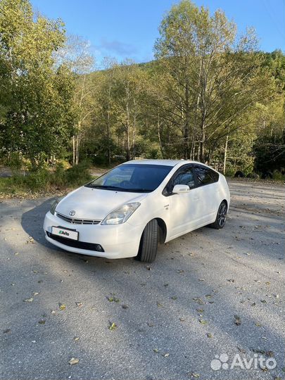 Toyota Prius 1.5 CVT, 2010, 220 000 км