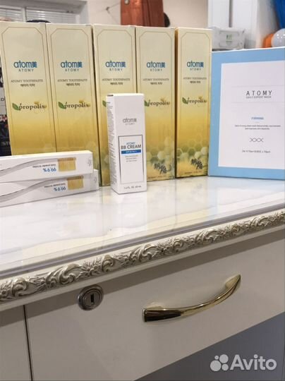 Атоми продукция