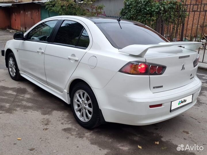 Mitsubishi Lancer 1.8 CVT, 2011, 215 000 км