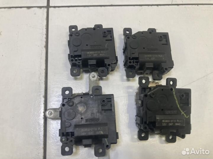 Сервопривод заслонок печки Lexus GS GS350 L10 GRL1