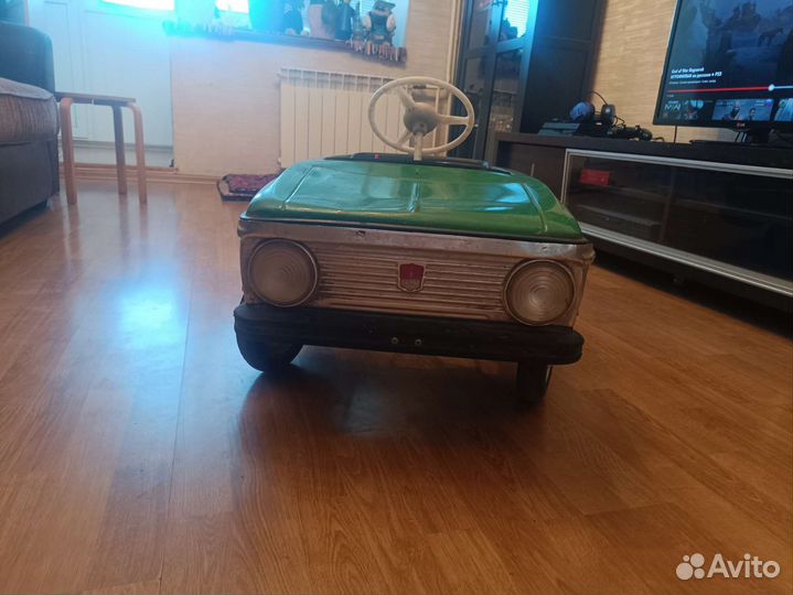 Педальный москвич СССР