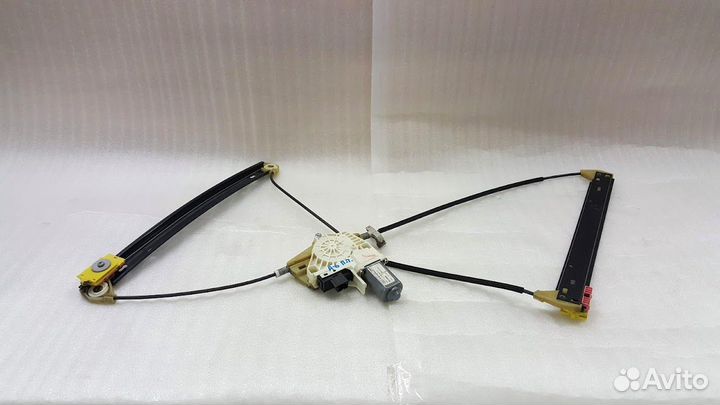 Стеклоподъемник правая передняя Audi A6 C6