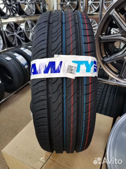 Viatti Strada 2 (V-134) 185/60 R15 88V