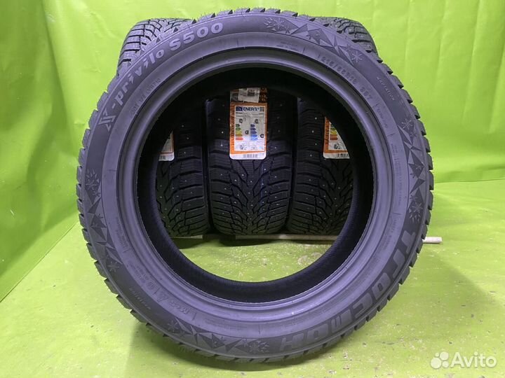 Tracmax X-Privilo S500 215/55 R18 99T