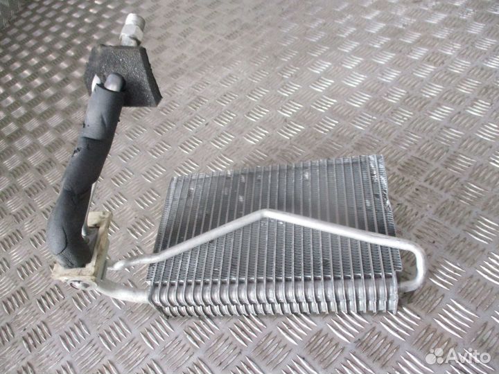 Радиатор кондиционера Mercedes-Benz A9438310145