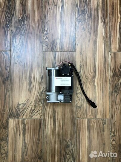 Компрессор Mercedes CLS W218 A2123200104