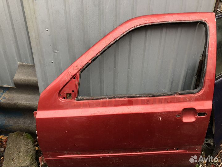 Двери на volkswagen Golf 3 бу