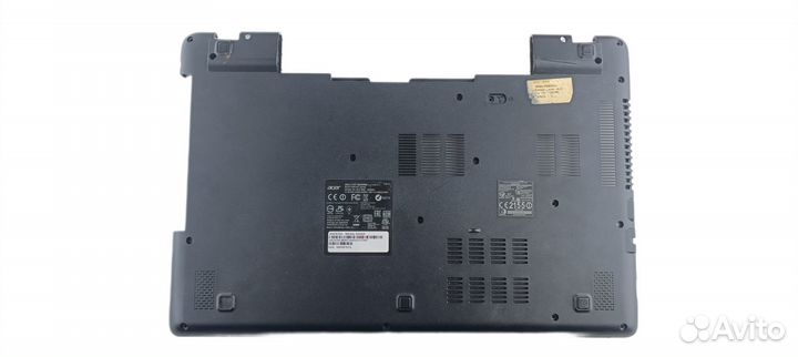 Нижняя крышка корпуса (