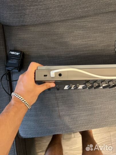 Миди клавиатура Nektar Impact LX 61+