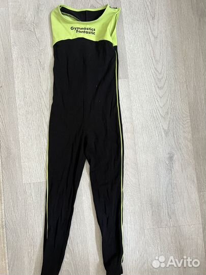 Гимнастические комплекты топ шорты