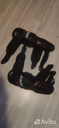 Наколенники leatt dual axis l/xl