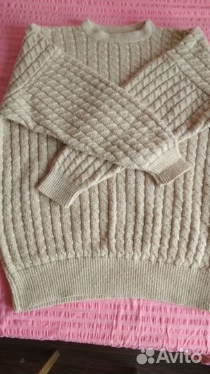 Свитер50- 52 размер,шерсть100