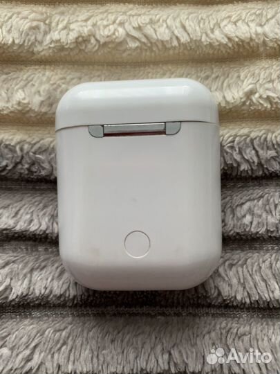 Беспроводные наушники apple airpods