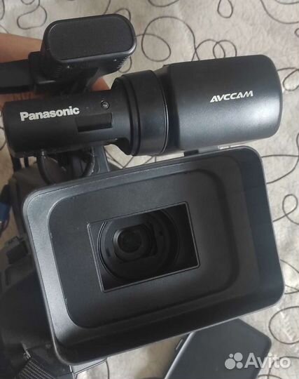 Panasonic AG-HMC 84 Профессиональная видеокамера