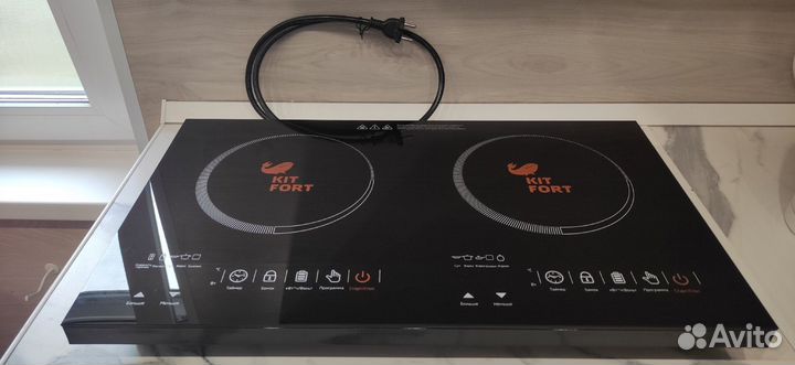 Индукционная плита Kitfort кт-105