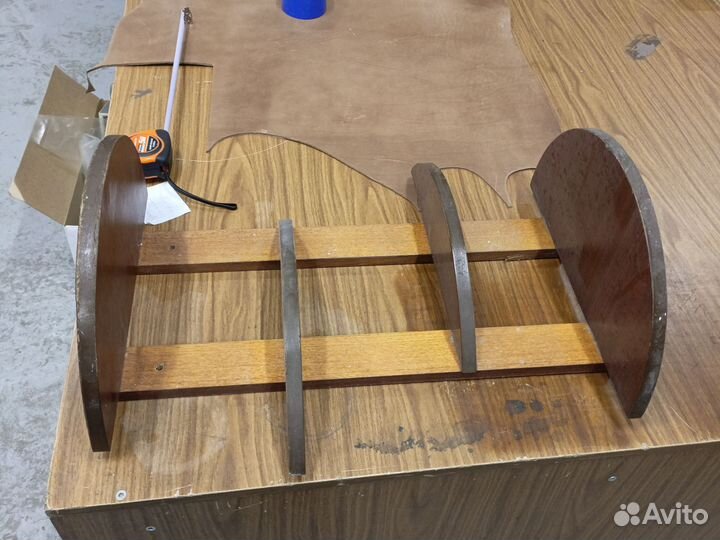 Полочка настенная