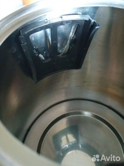 Чайник электрический с подсветкой б/у