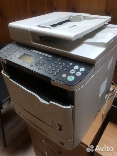 Офисный принтер мфу Canon MF 6180dw