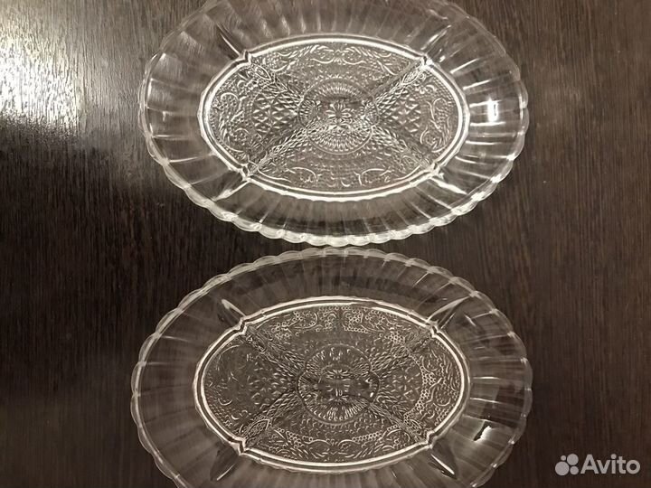 Набор из двух овальных блюд