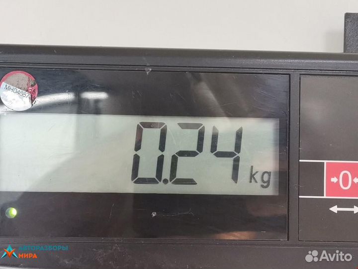 Ручка наружная передняя правая Ford Fiesta 5 2006