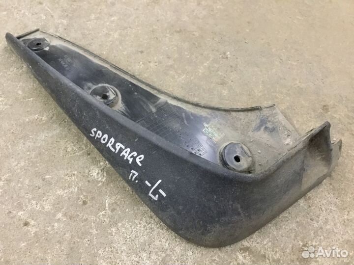 Брызговик передний Киа Спортедж 2010-2015