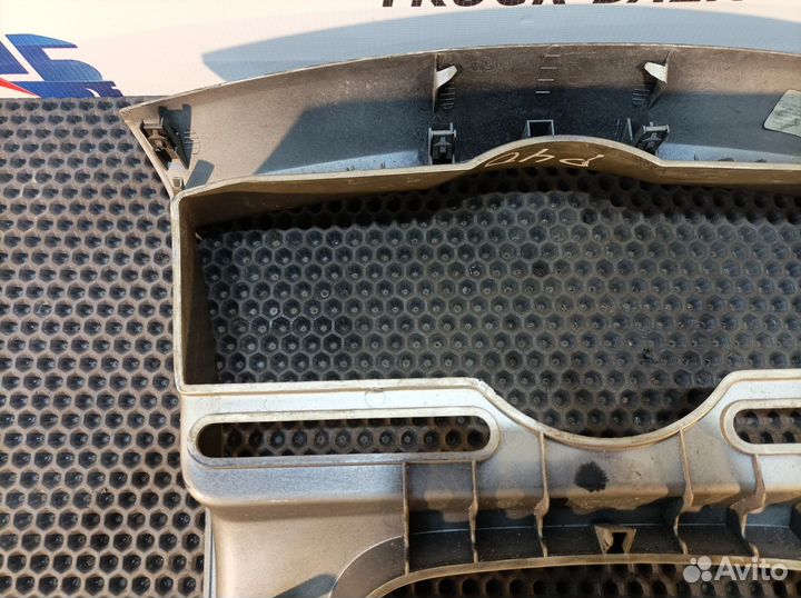 Накладка панели приборов Renault Premium