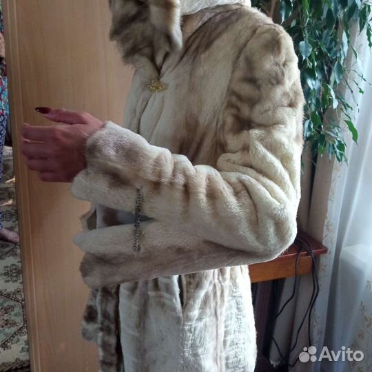 Шуба норковая с капюшоном 42-44