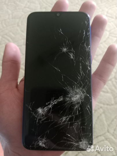 Samsung Galaxy A40, 4/64 ГБ