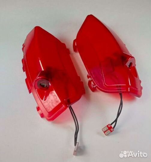 Подсветка в двери с проекцией Киа Соренто