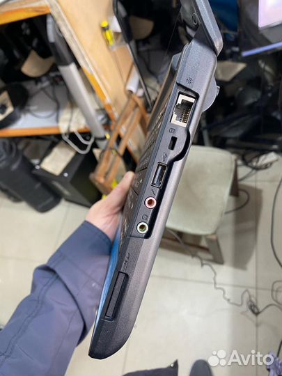 Шустрый нетбук acer