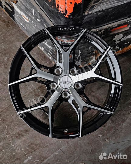 Кованые диски Genesis GV70 G70 R19 наличие