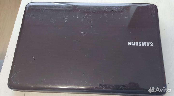 Samsung 15,6