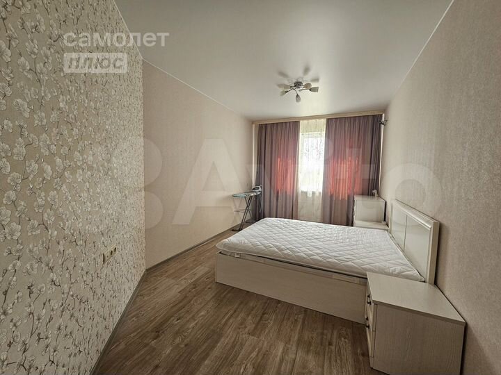 2-к. квартира, 63,5 м², 1/25 эт.