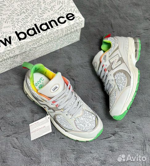 Кроссовки New Balance 2002r