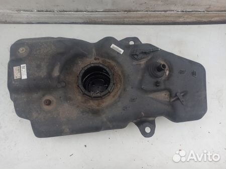 Бачок мочевины Мерседес